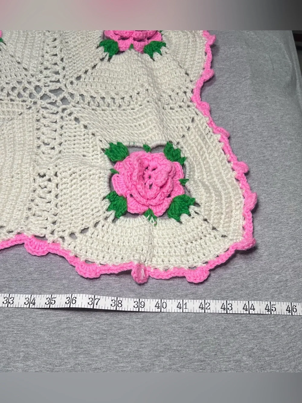 Vintage Handmade Crochet 3D Rose Afghan Blanket – Pink Floral Granny Square
